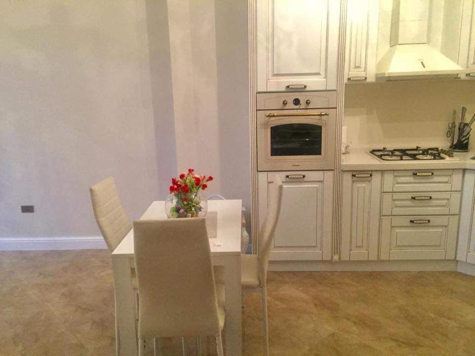 Elit Home Apartment David Tbilisi Bagian luar foto